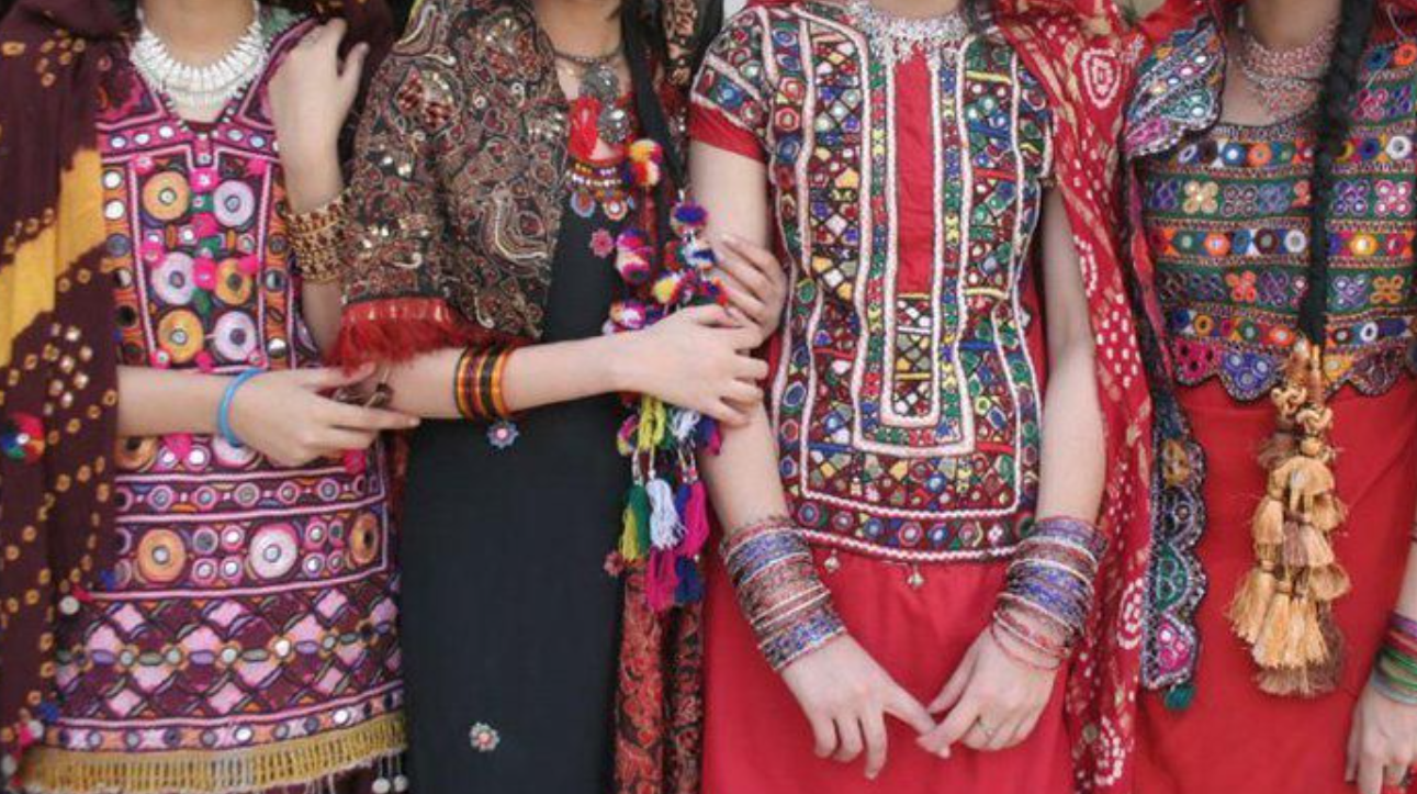 Pakistani Traditional Clothing