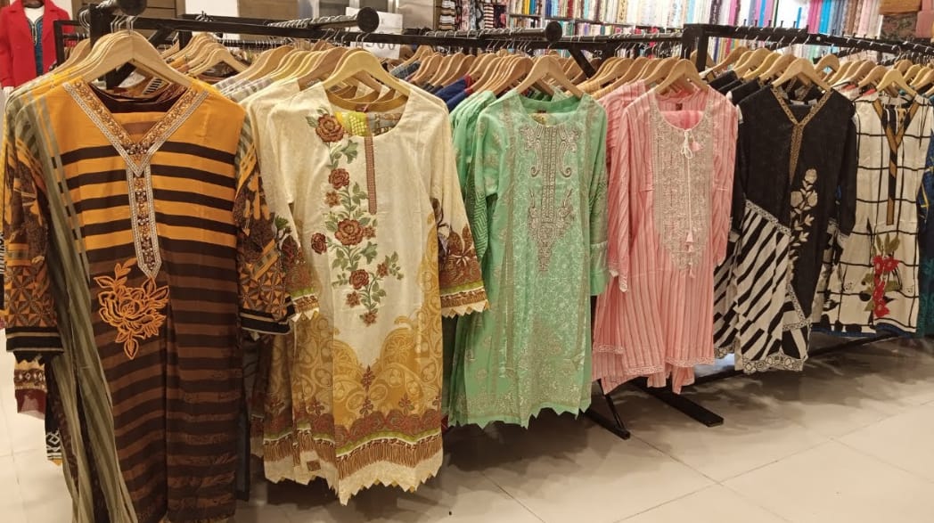 Pakistani clothes stores