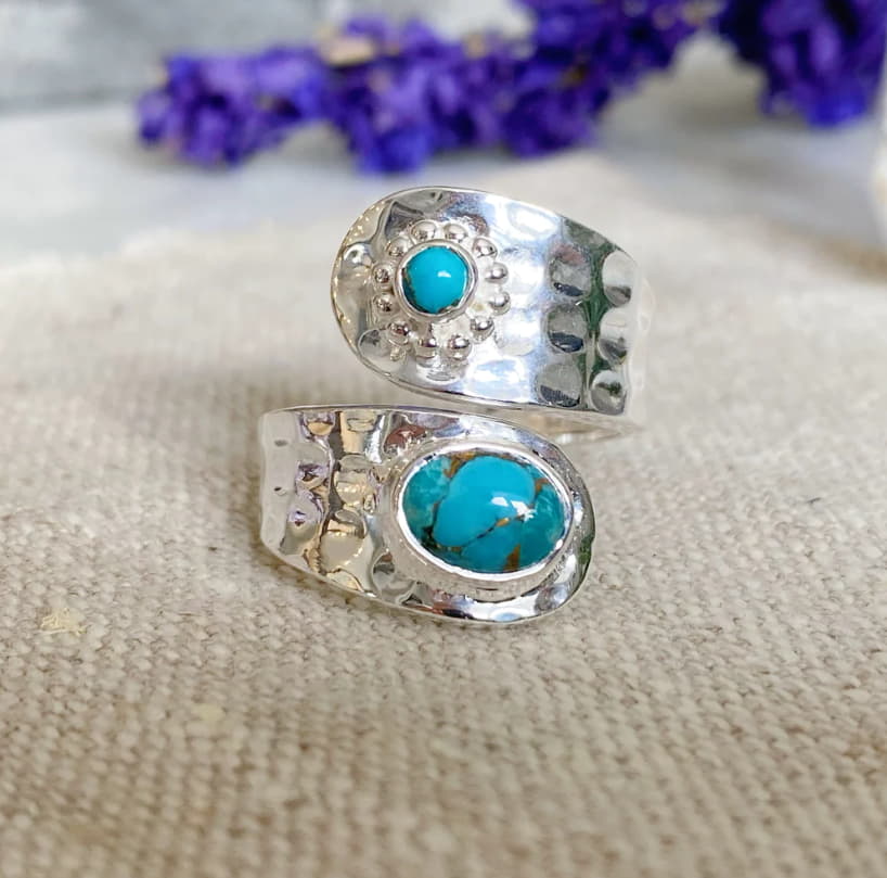 silver gemstone rings