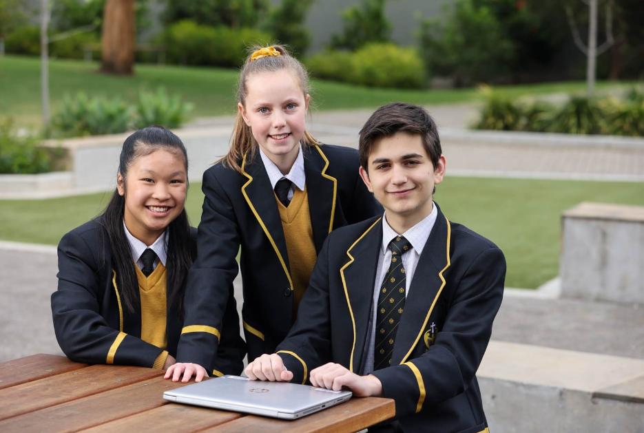Australia school uniforms